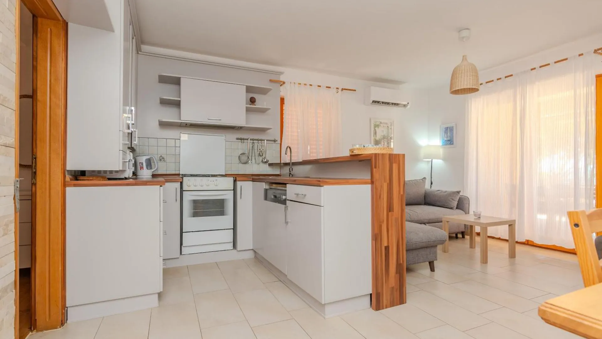 Holiday House Gloria Patri Maslenica Croatia