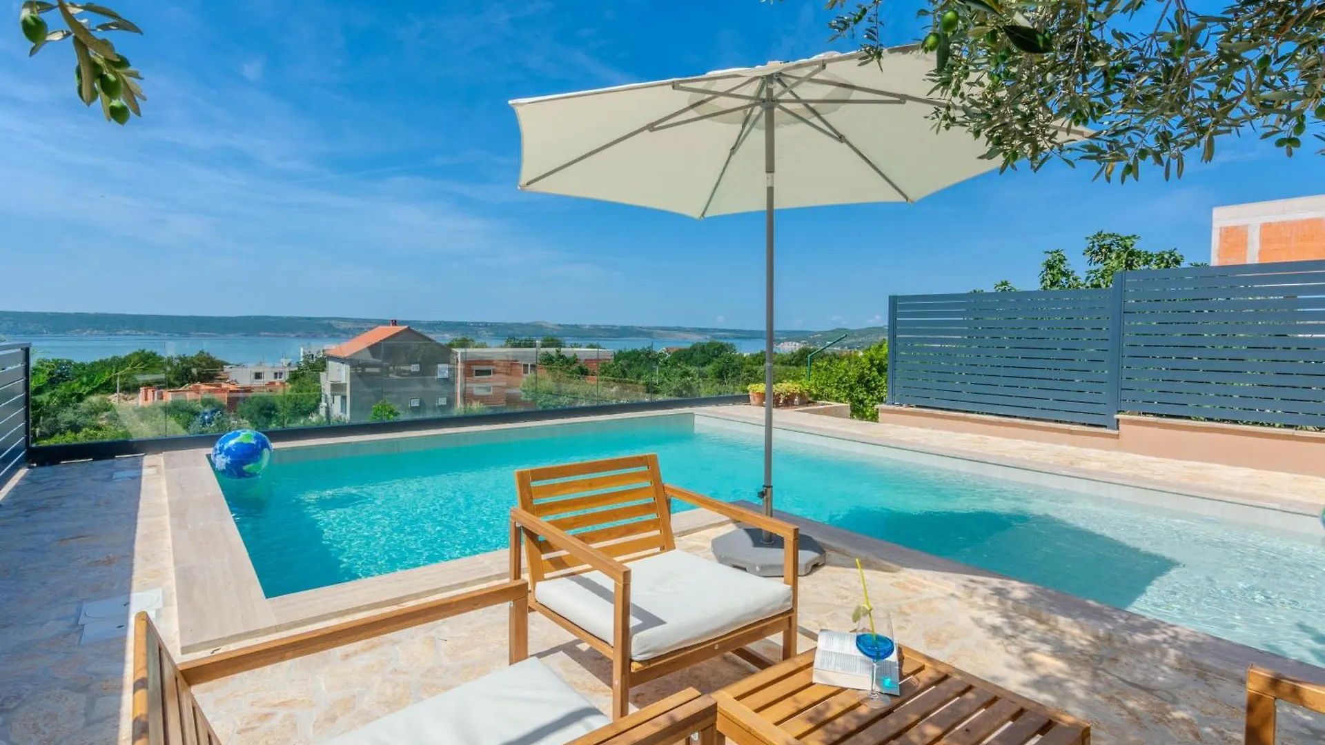 Holiday House Gloria Patri Maslenica Villa